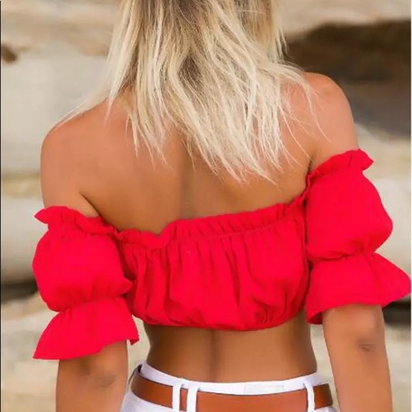 Stunning Sexy Crop Top 🔥 - Picture 4 of 6